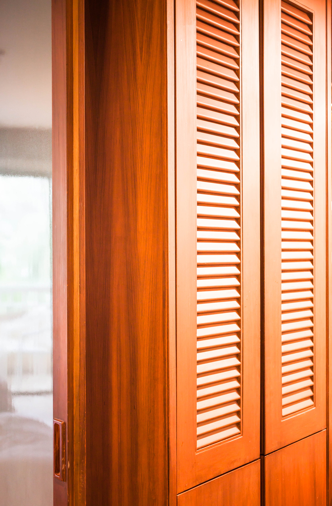 A Guide For Custom Closet Doors | Custom Wardrobe Closet | RWC